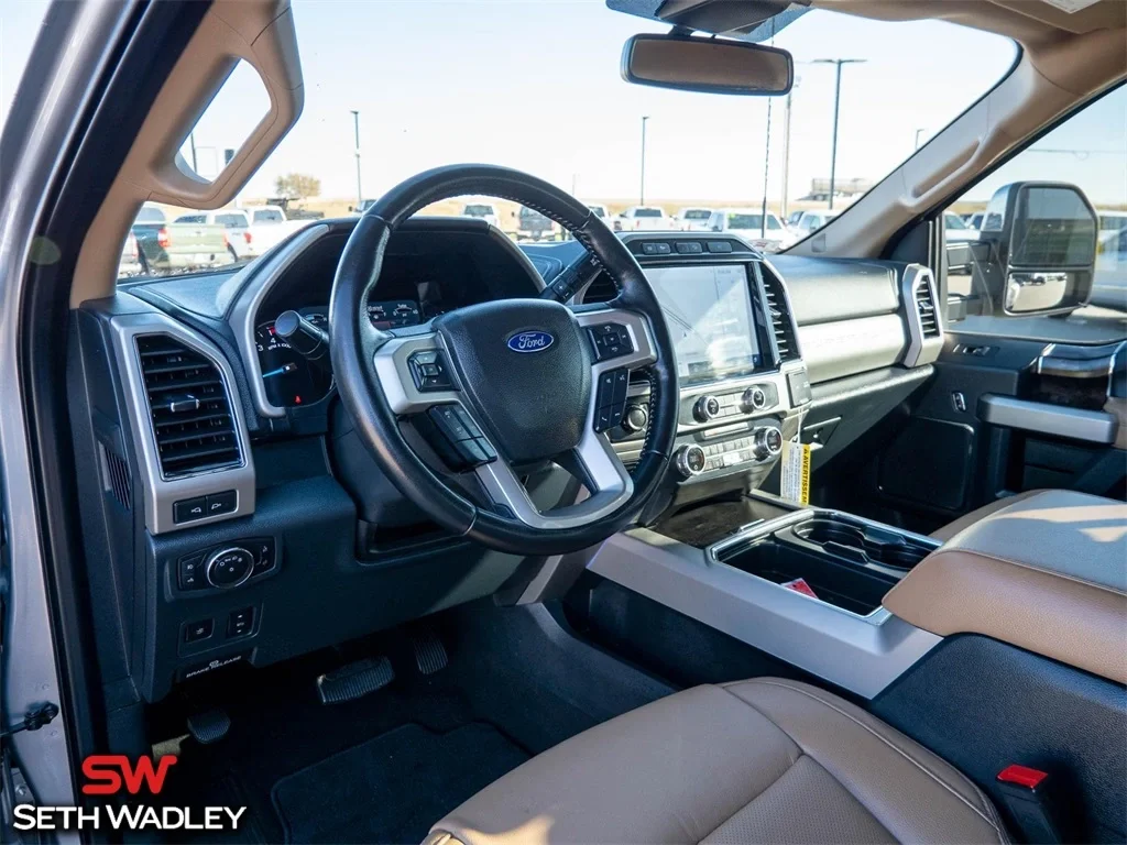 2022 Ford — photo 38