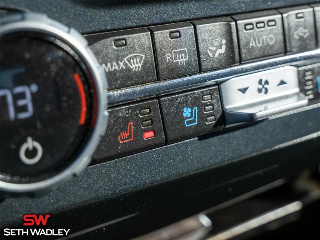 2022 Ford — photo 45