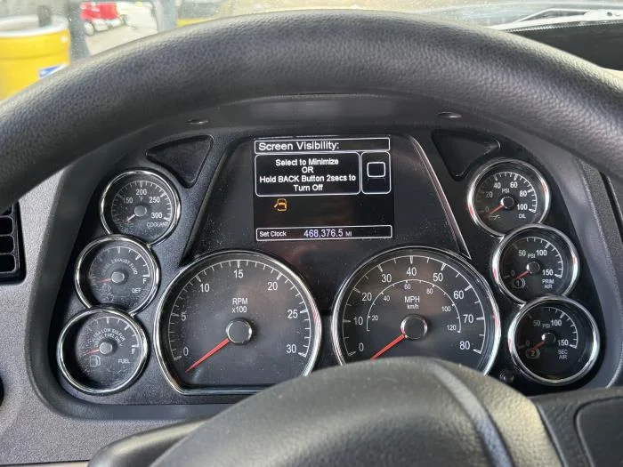 2022 Peterbilt 579 - image 12