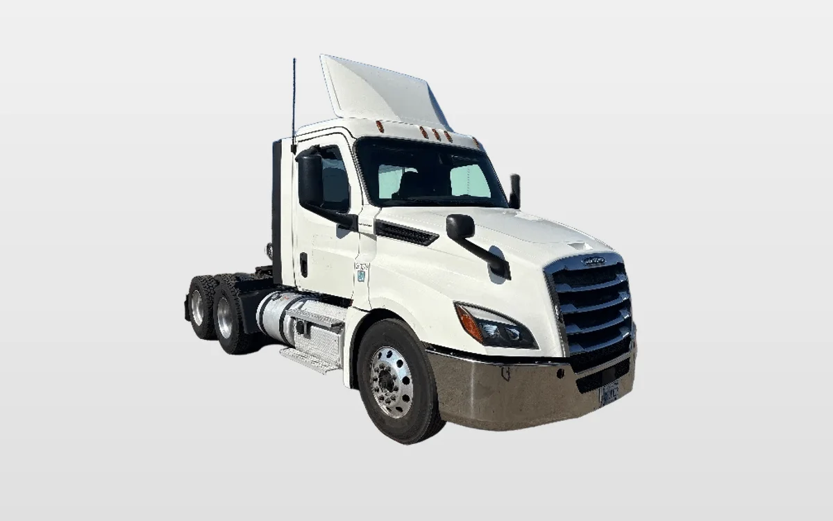 2019 Freightliner - image 1