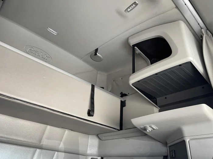 2021 Peterbilt 579 - image 24