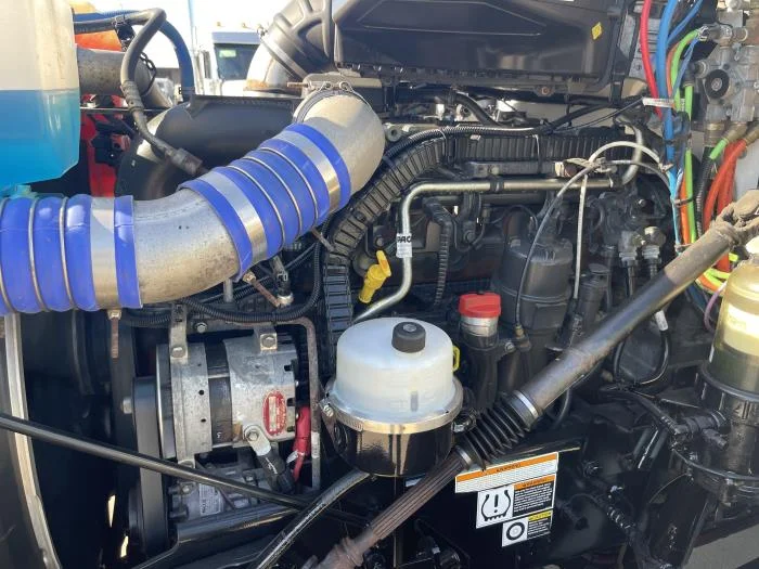 2021 Peterbilt 579 - image 29