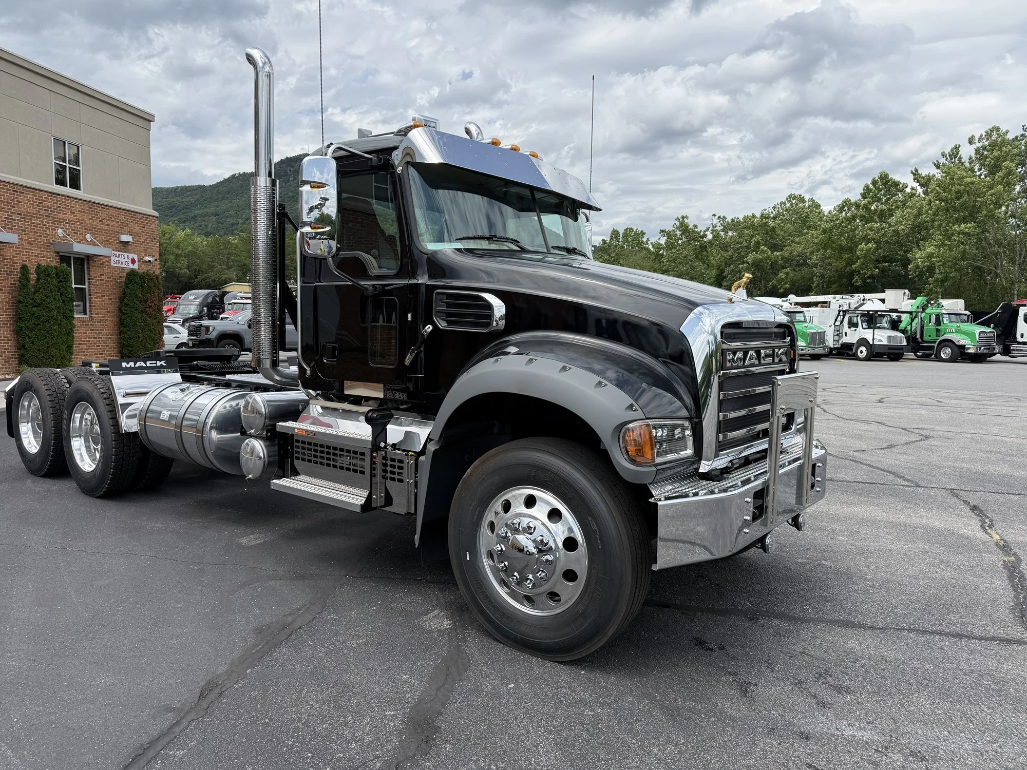 2026 Mack Granite in Roanoke, VA — photo 6