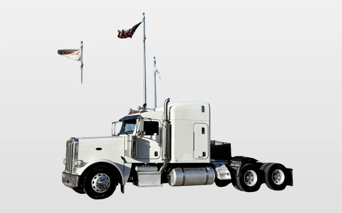 2014 Peterbilt - image 1