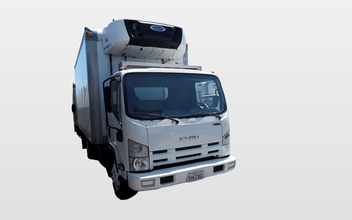 2015 Isuzu NRR - image 1