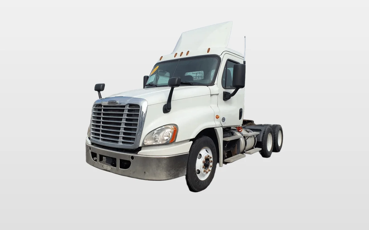2018 Freightliner - image 1