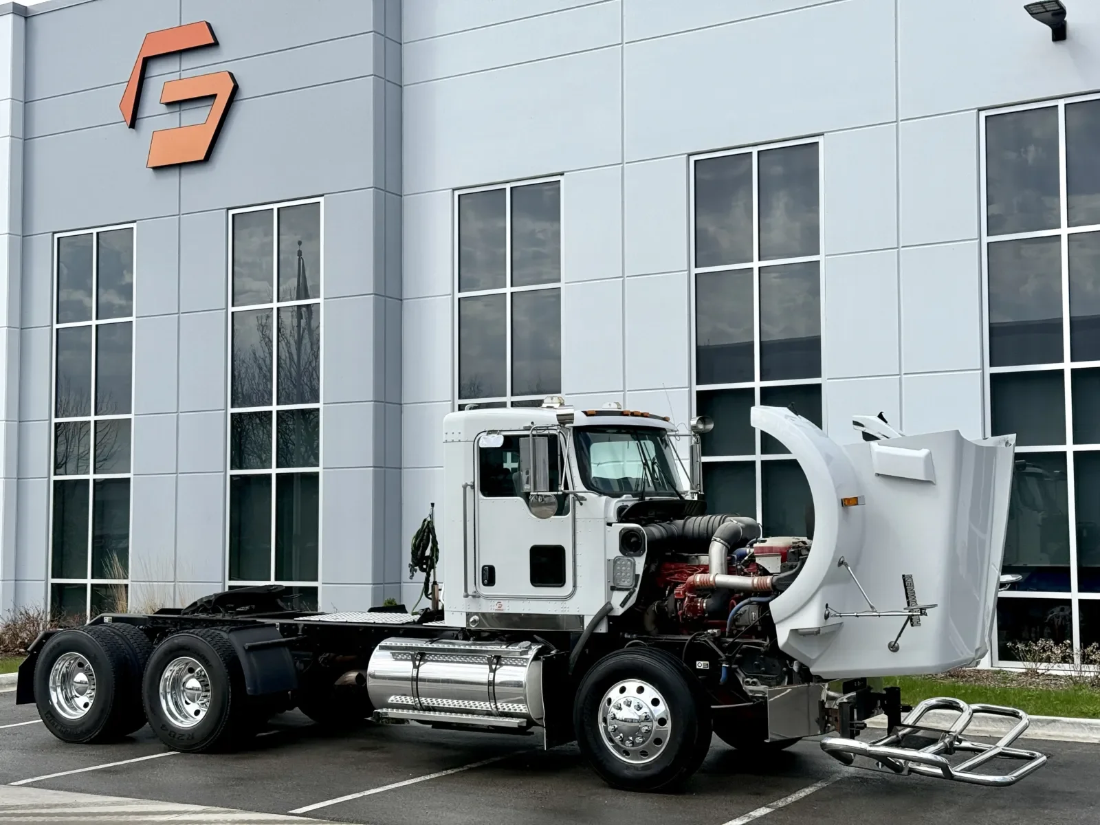 2020 Kenworth T800 - image 9