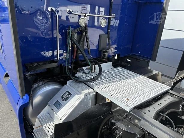 2022 Peterbilt 579 in Medford, OR — photo 15
