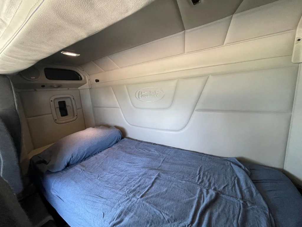 2022 Peterbilt 567 - image 13