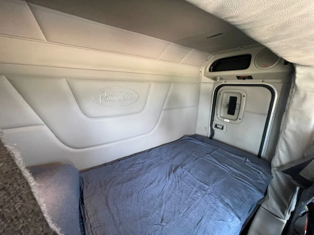 2022 Peterbilt 567 - image 15