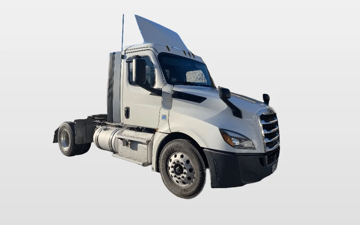 2019 Freightliner - image 1