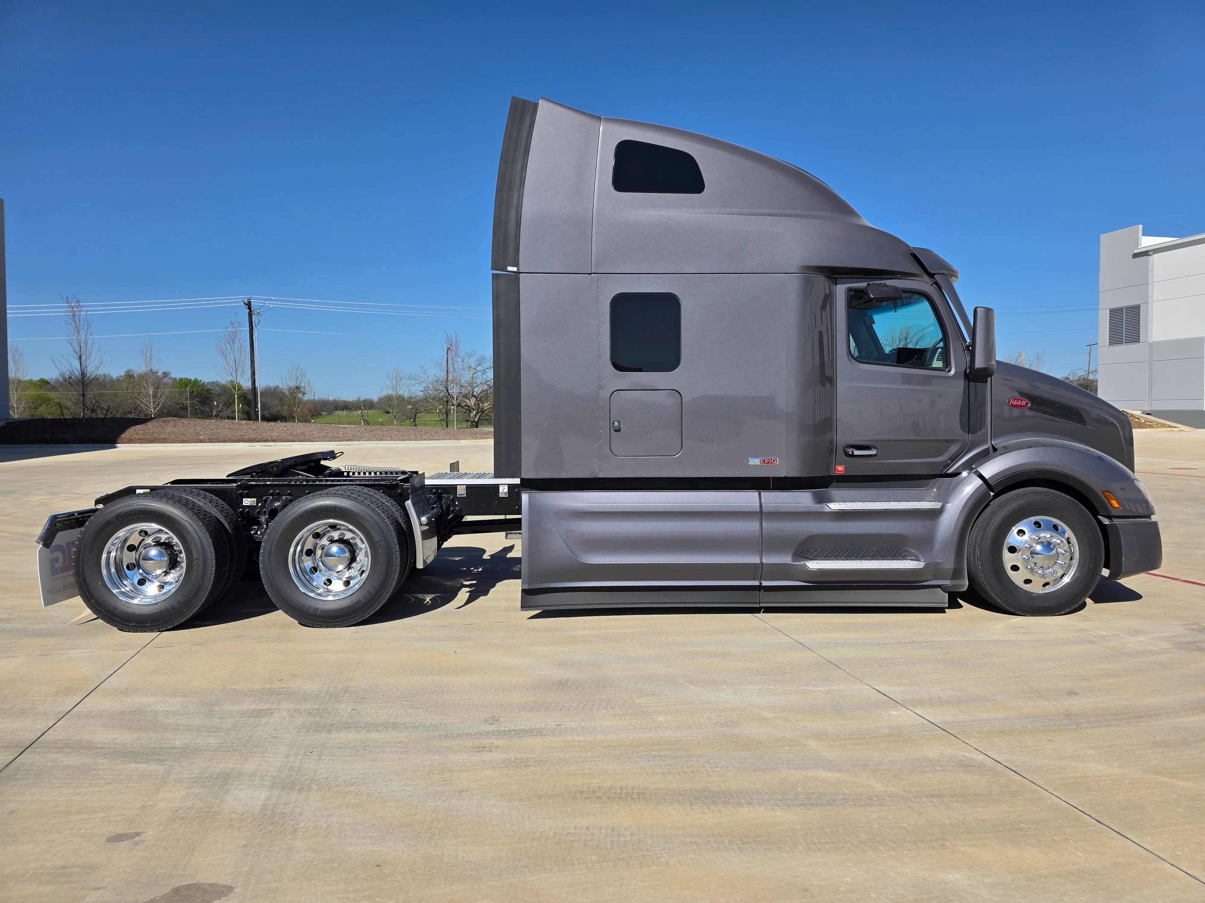 2027 Peterbilt 579 in Tallahassee, FL — photo 6