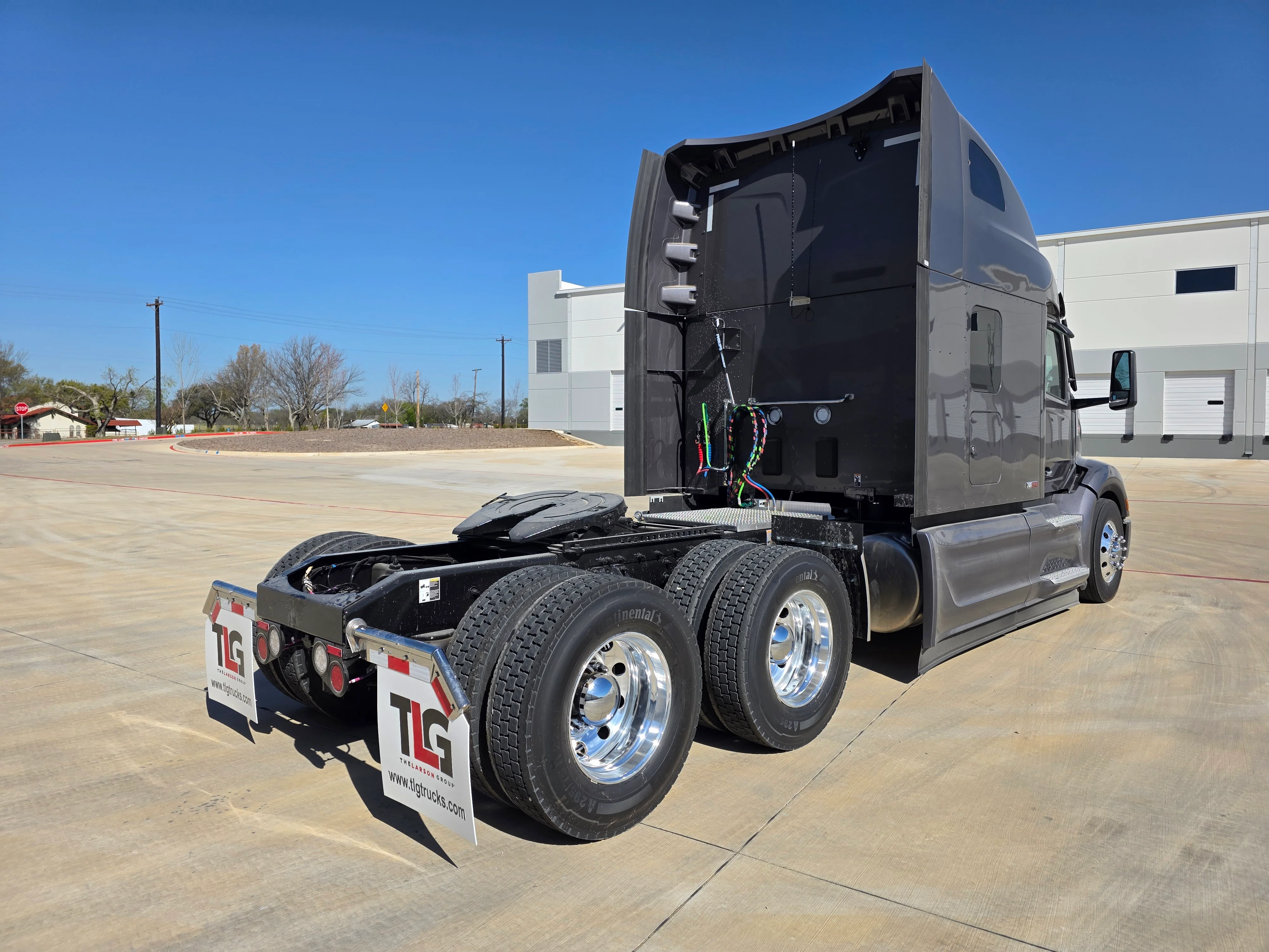 2027 Peterbilt 579 in Tallahassee, FL — photo 5