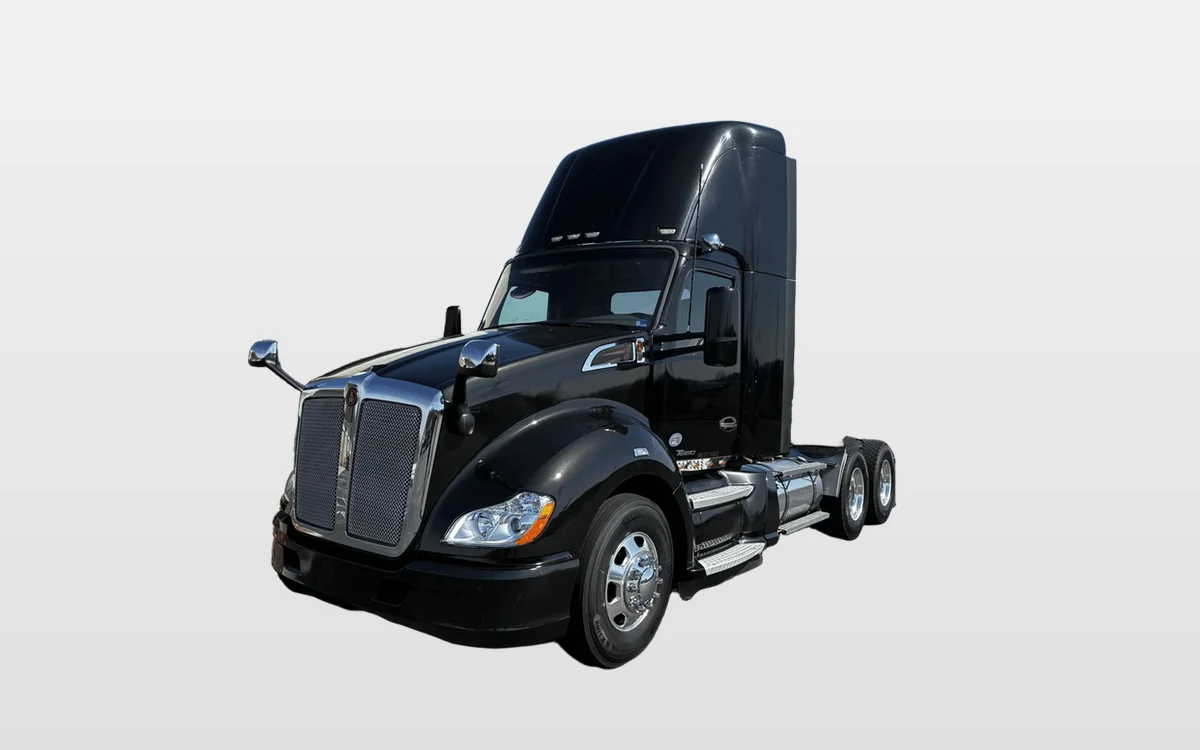 2017 Kenworth T680 - image 1