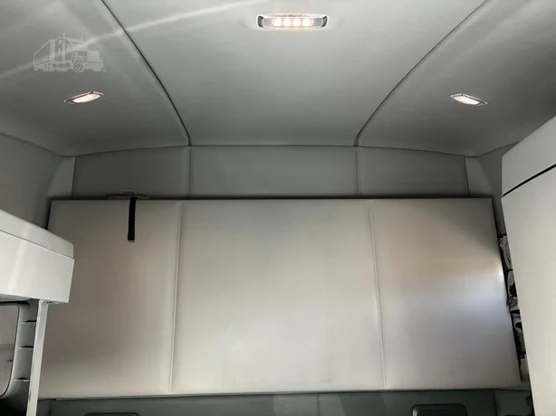 2018 Kenworth T680 - image 41