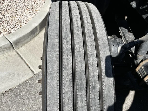 2018 Kenworth T680 - image 28