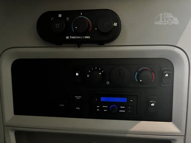 2018 Kenworth T680 - image 50