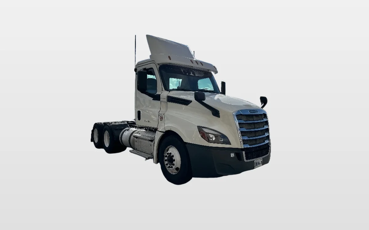 2018 Freightliner - image 1