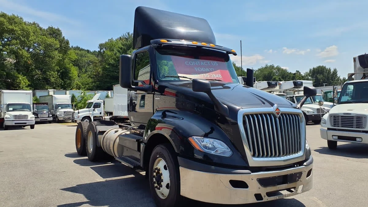 2020 International LT in Norwood, MA — photo 3