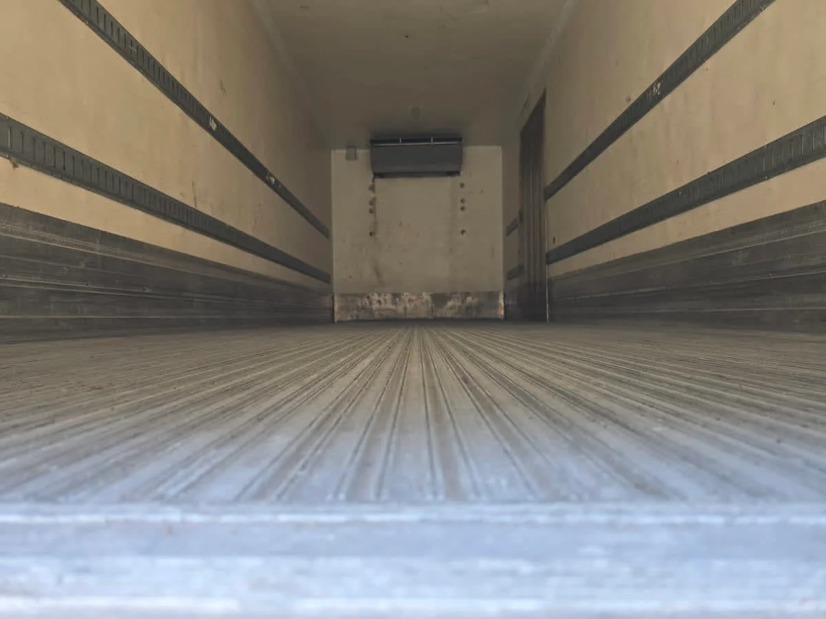 2016 Freightliner M2 106 in Tampa, FL — photo 9