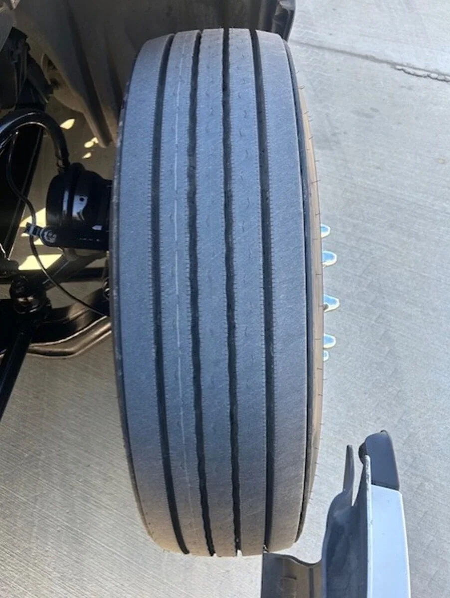 2025 Freightliner Cascadia - image 13