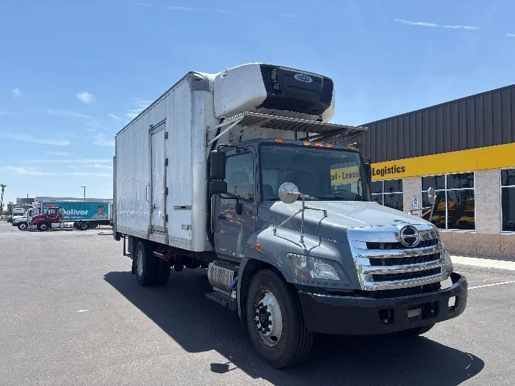 2020 Hino 268 in Phoenix, AZ