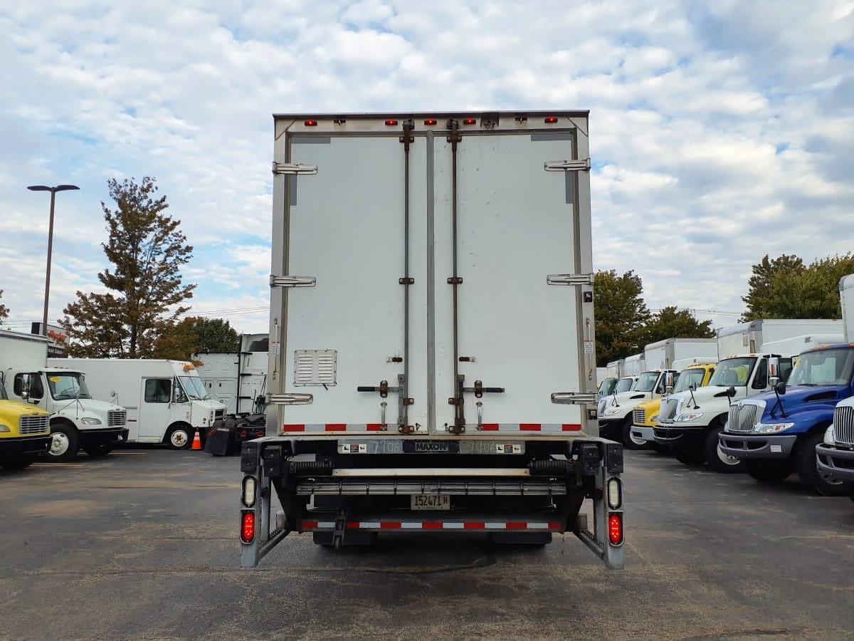2016 Freightliner M2 106 in Bolingbrook, IL — photo 5