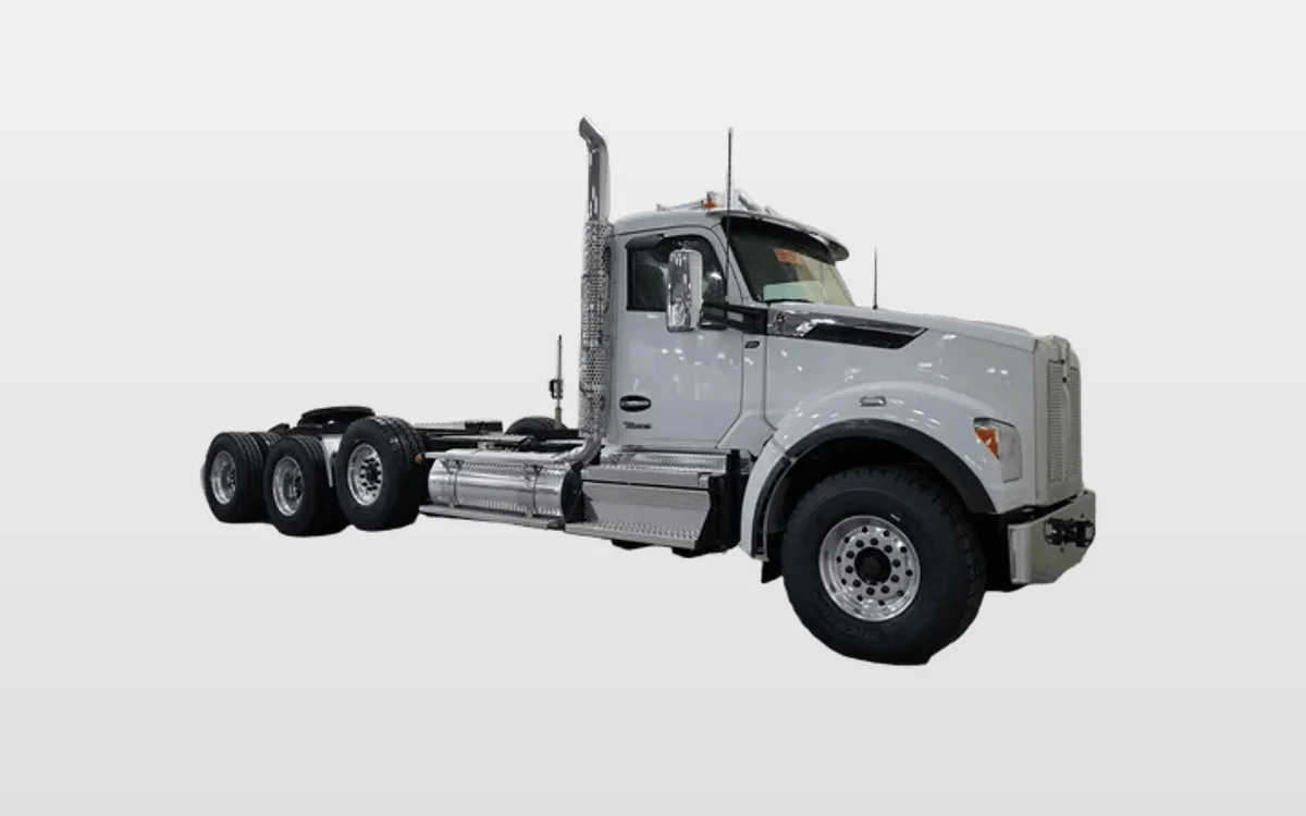 2027 Kenworth - image 1