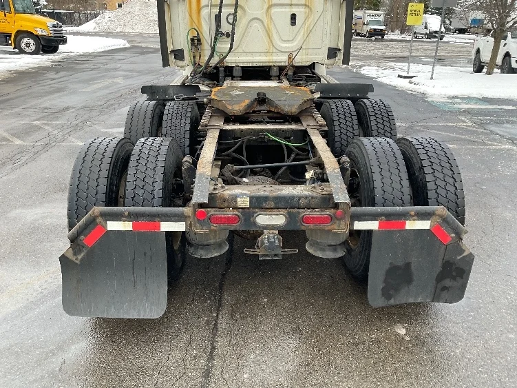 2019 Freightliner Cascadia in Rochester, NY — photo 6