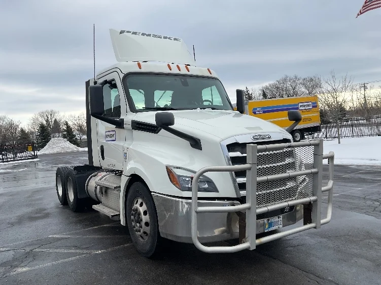 2019 Freightliner Cascadia in Rochester, NY