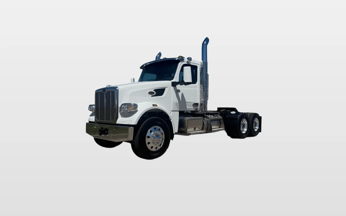 2026 Peterbilt 567 - image 1