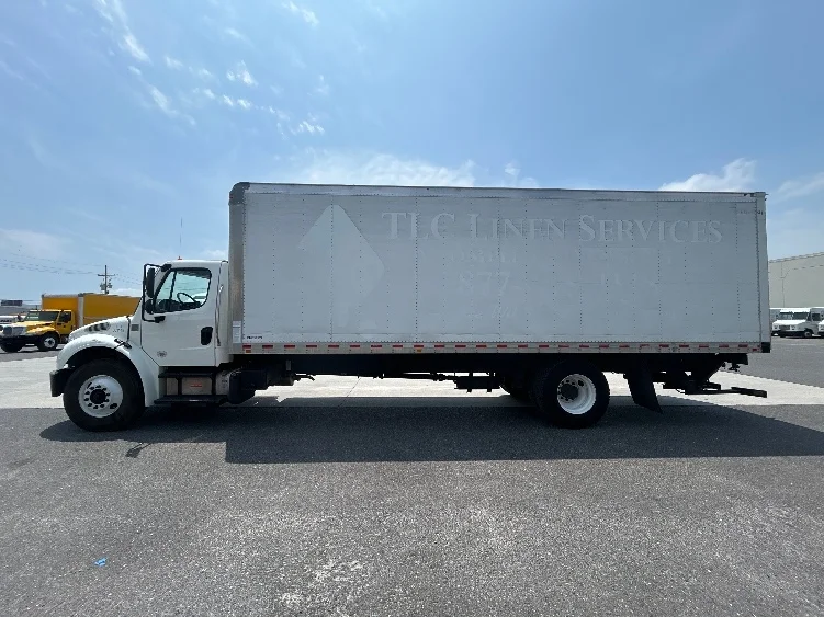 2020 Freightliner M2 106 in Hammond, LA — photo 4