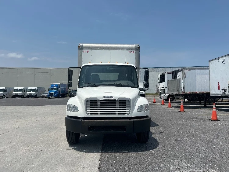 2020 Freightliner M2 106 in Hammond, LA — photo 2