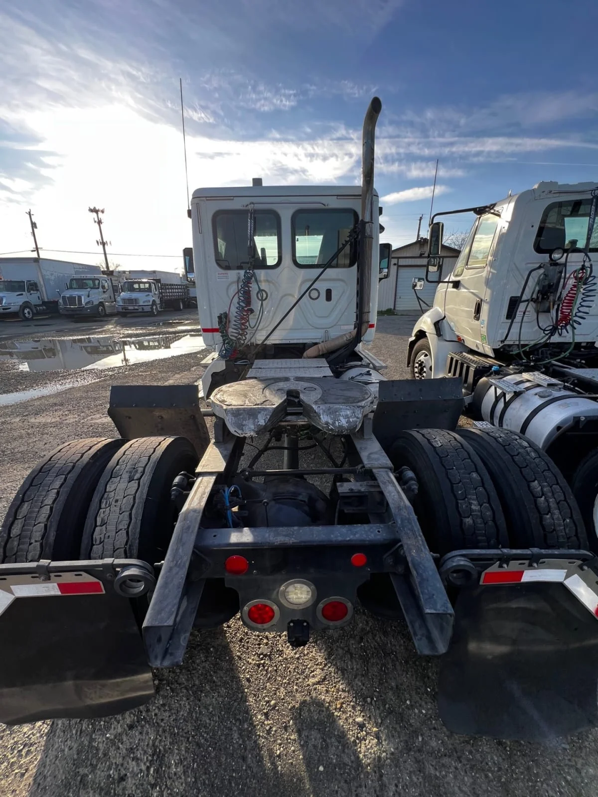 2018 Freightliner Cascadia in Fontana, CA — photo 5