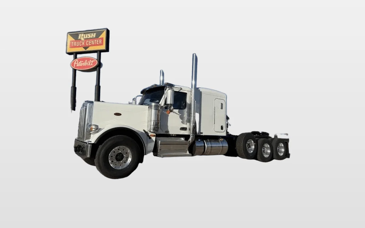 2027 Peterbilt - image 1