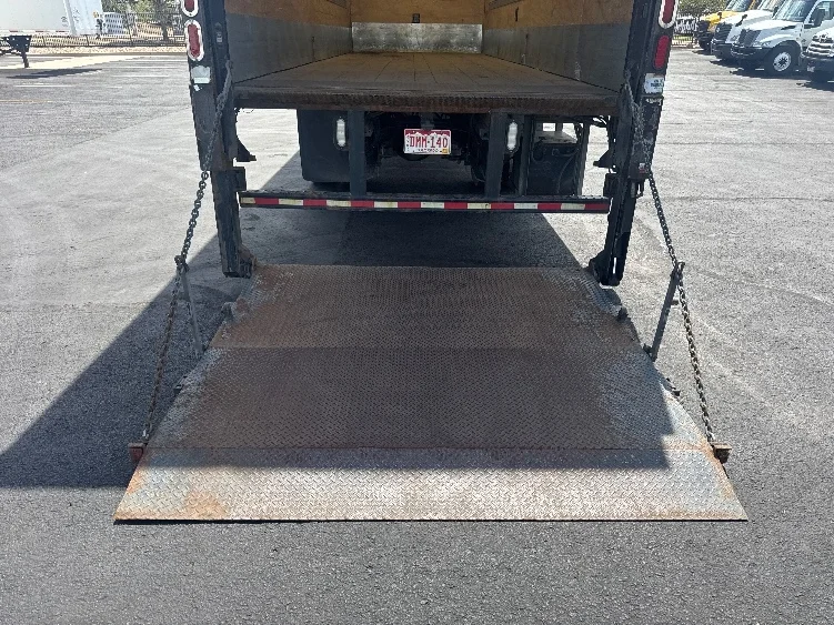 2016 Freightliner eM2 in Denver, CO — photo 9