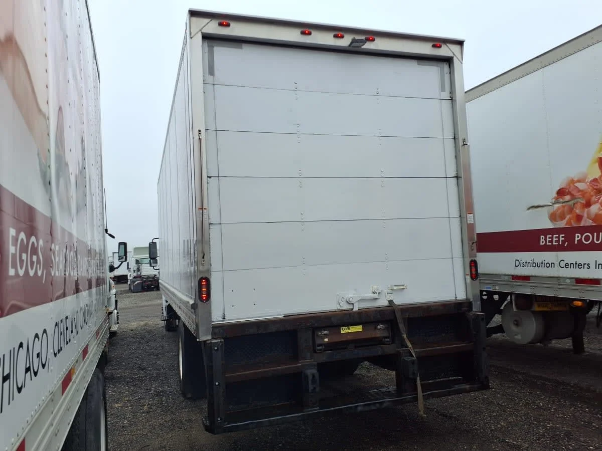 2019 International 4300 in Taylor, MI — photo 6