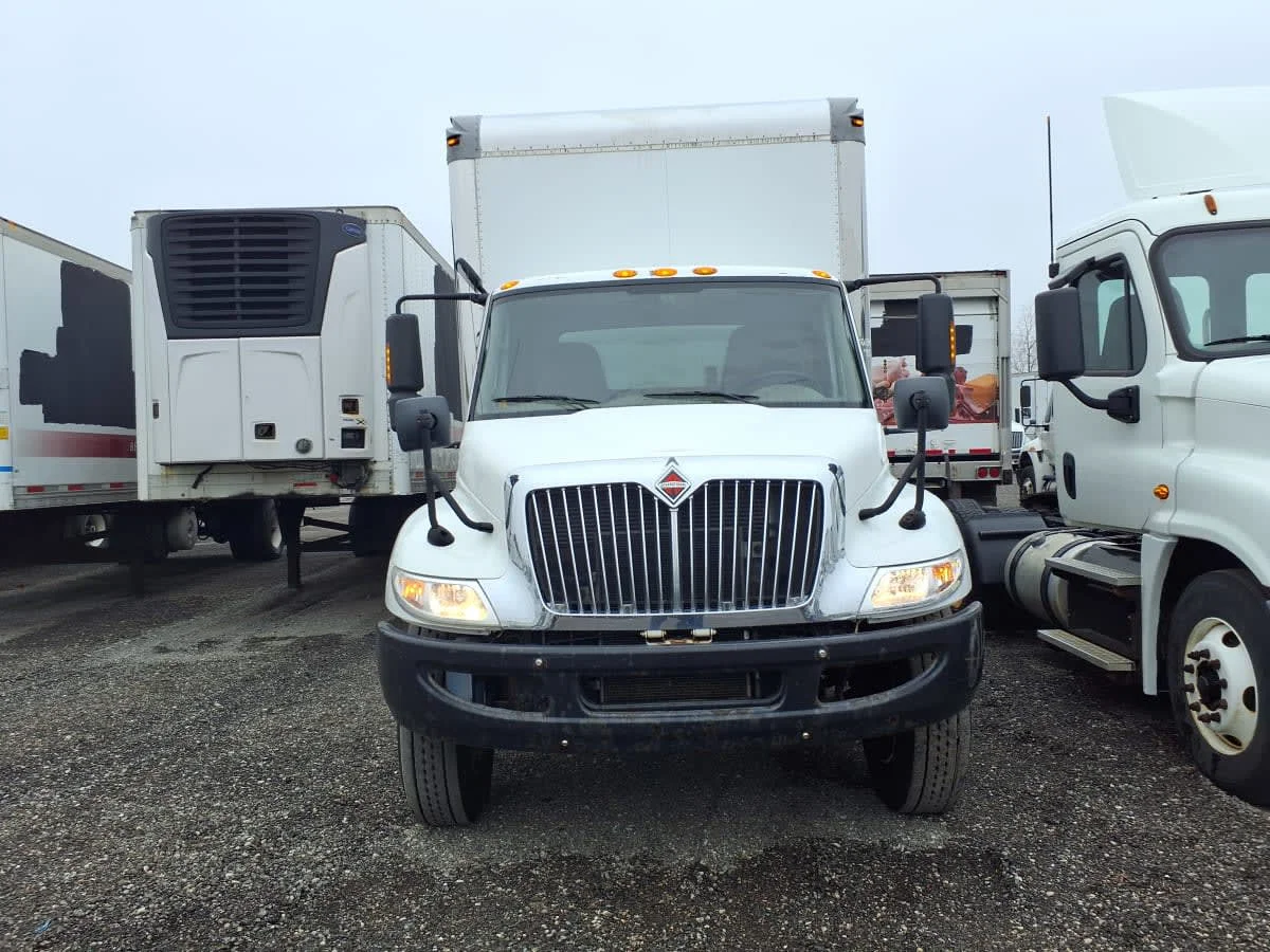 2019 International 4300 in Taylor, MI — photo 2