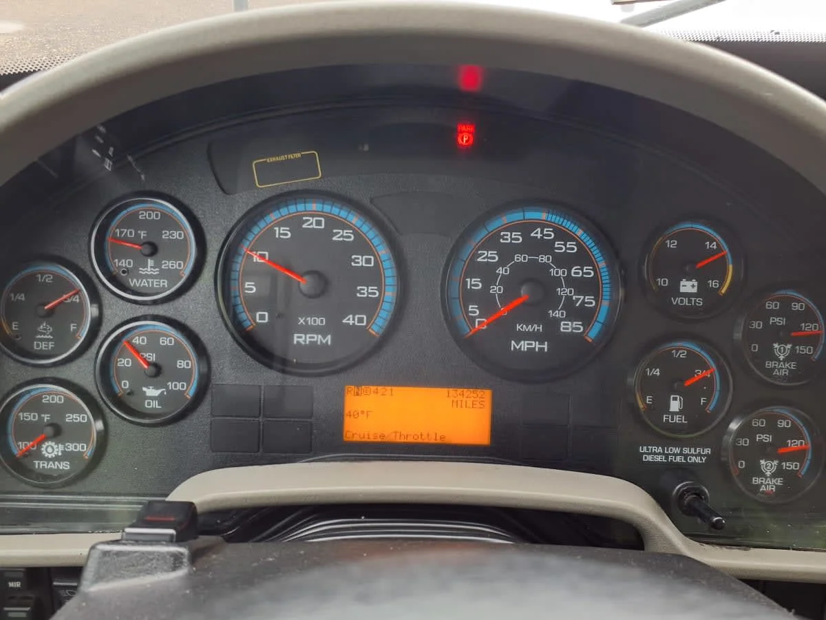 2019 International 4300 in Taylor, MI — photo 10