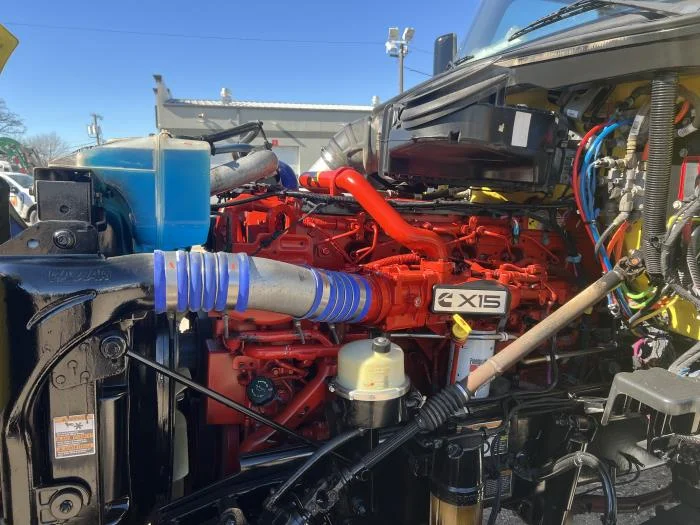 2021 Peterbilt 579 - image 6