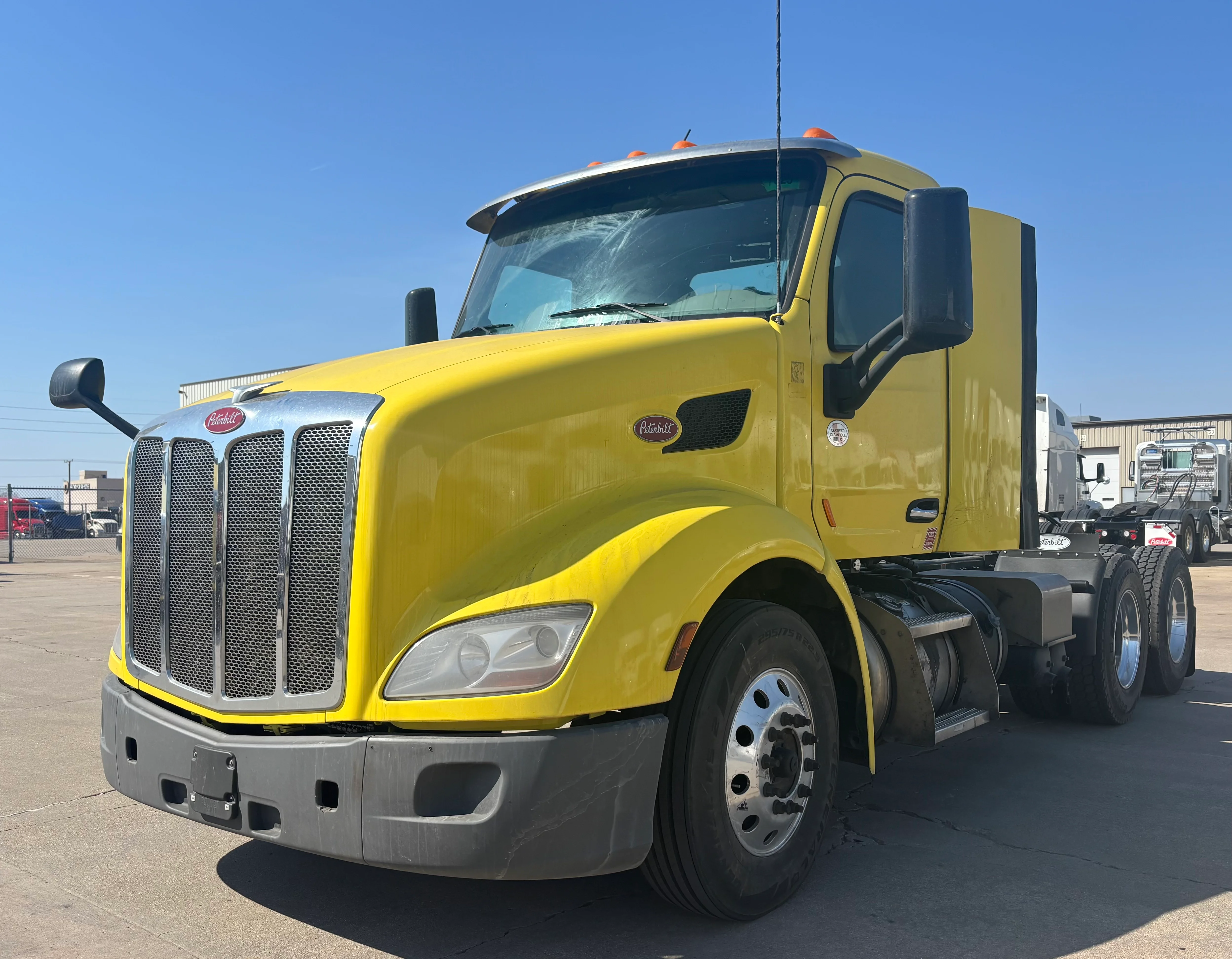 2021 Peterbilt 579 in Gretna, NE — photo 2