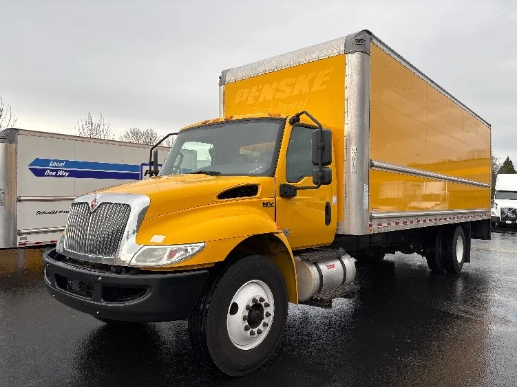 2021 International MV in Clackamas, OR — photo 3