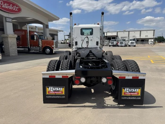 2027 Peterbilt 567 in Houston, TX — photo 7