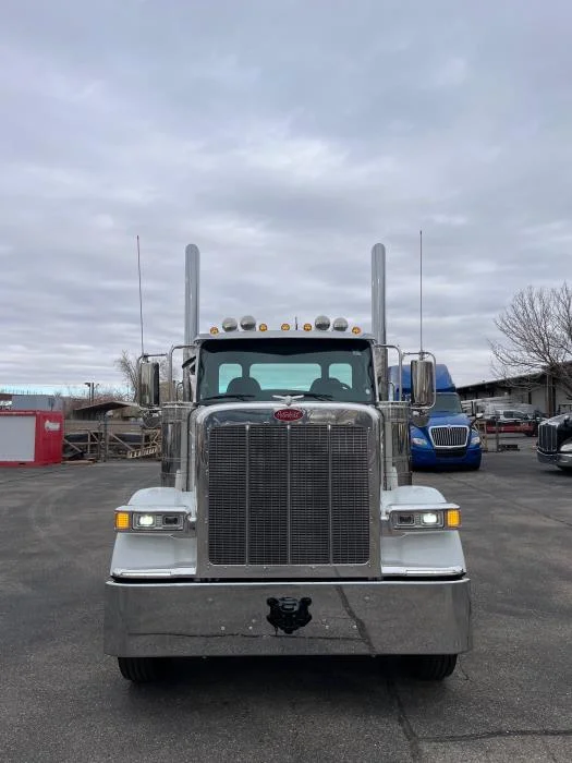 2027 Peterbilt 589 in Albuquerque, NM — photo 9