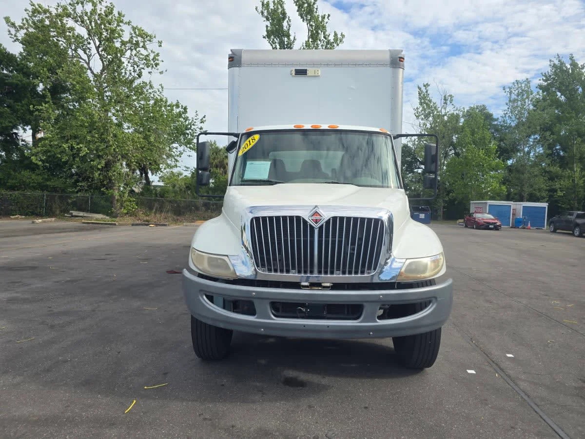 2018 International 4300 in Tampa, FL — photo 2