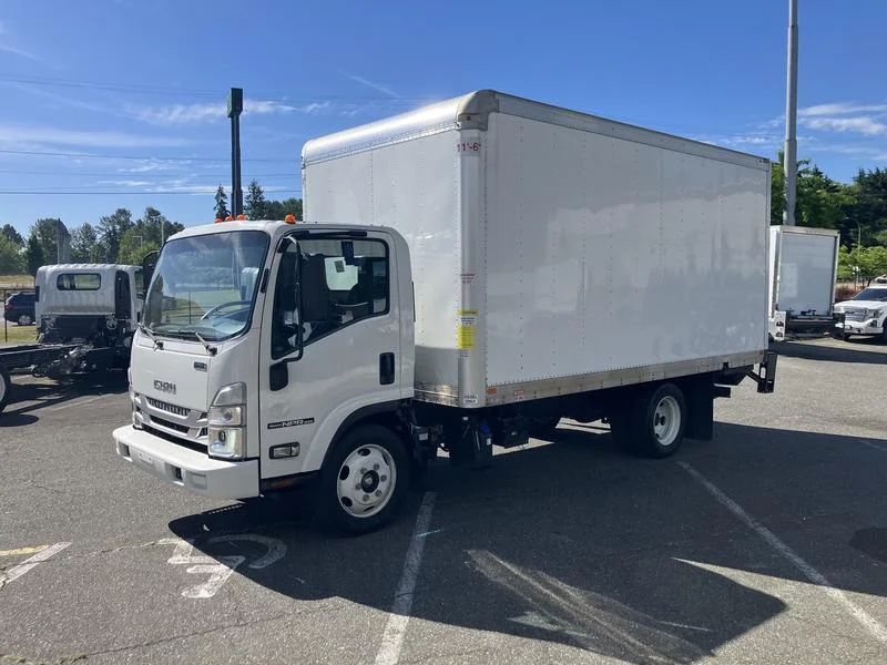 2023 Isuzu NPR