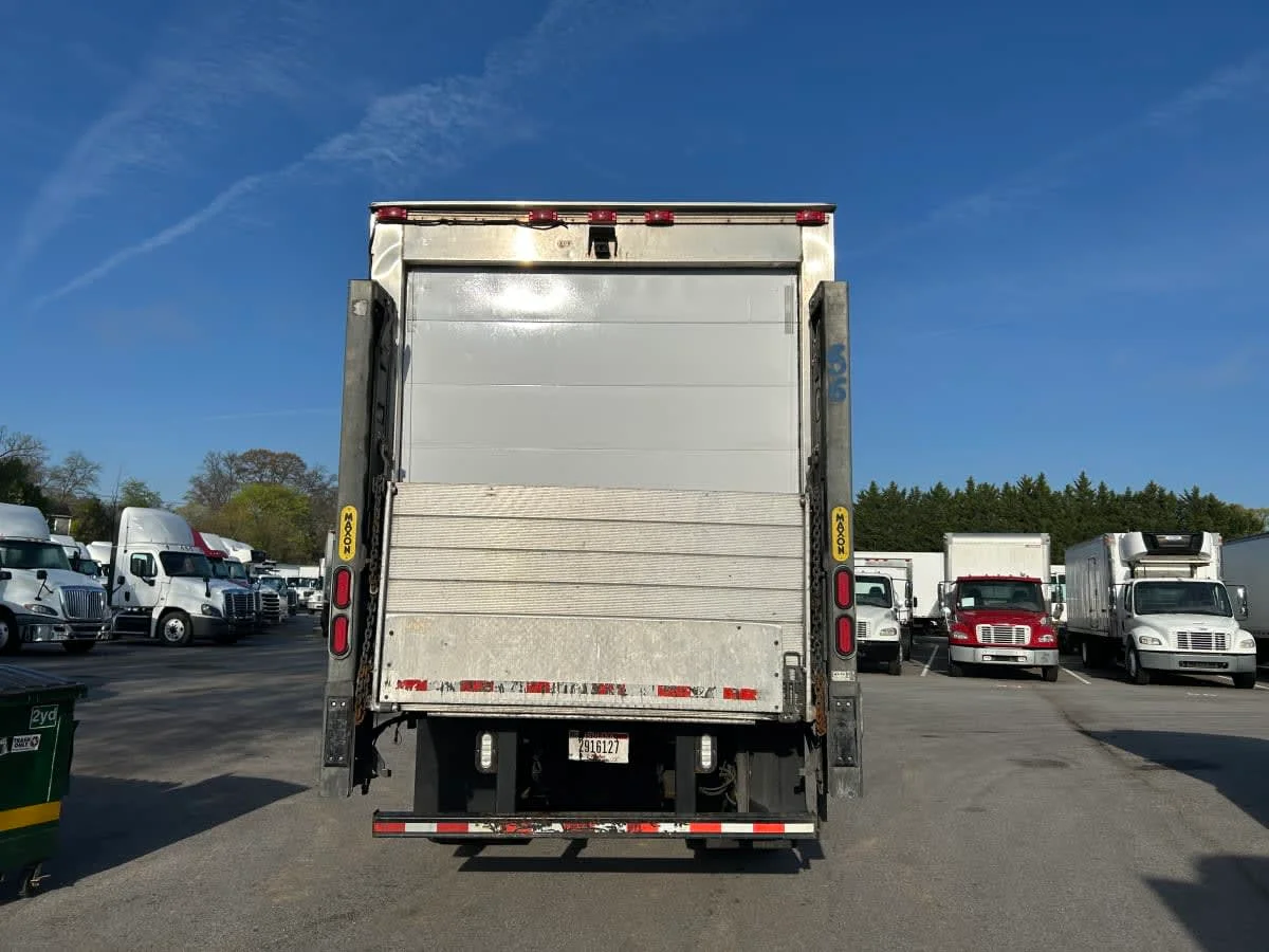 2020 Freightliner M2 106 in Beltsville, MD — photo 5