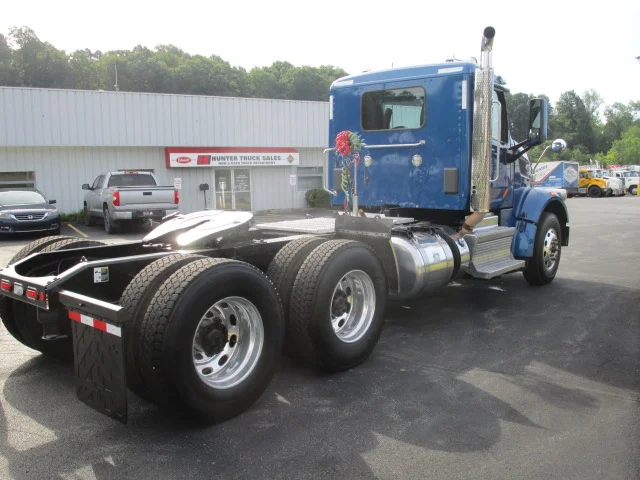 2020 Peterbilt 567 - image 5