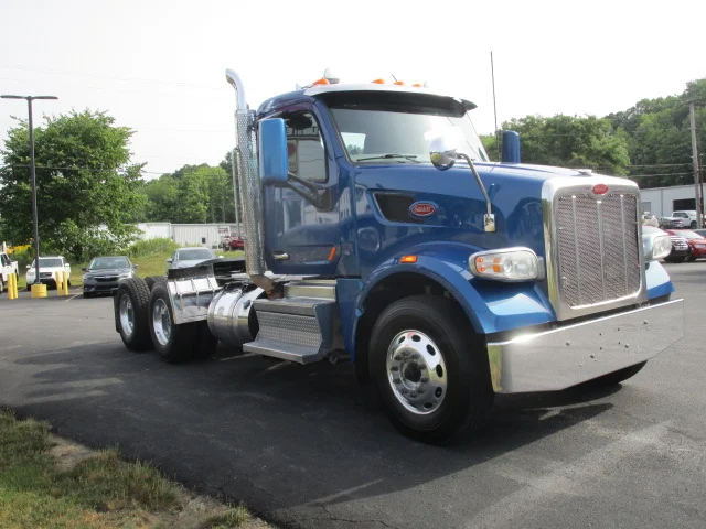 2020 Peterbilt 567 - image 7