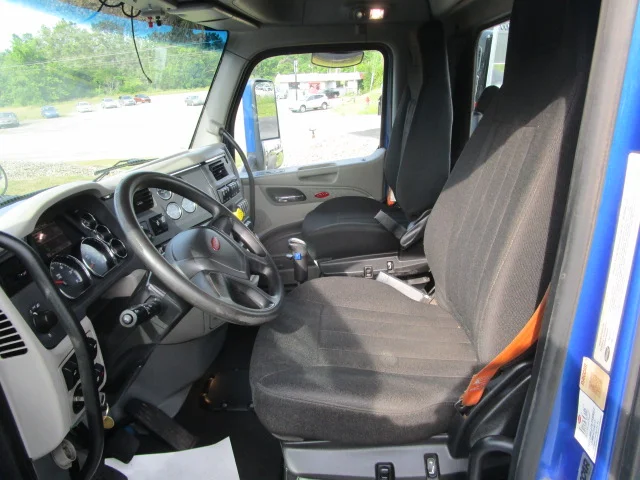 2020 Peterbilt 567 - image 9